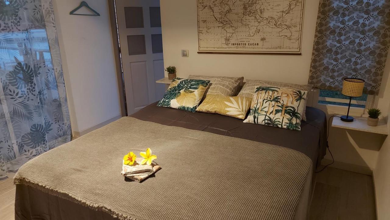 Studio Vaimiti Pour 2 Personnes Vue Mer Et Moorea Faaa Екстериор снимка